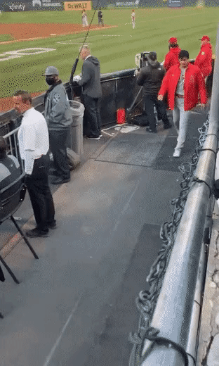 오타니 쇼헤이가 경기장에 버려진 쓰레기를 줍는 이유