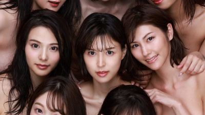 에이트맨 15주년 기획 8WOMAN 벌거벗은 천사∞태 주간 포스트 디지털 사진집