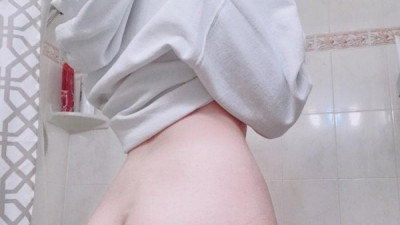 롤 월즈 보다가...