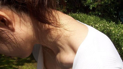 외숙모 안마하기(약 25년 전 제가 중학생 때)